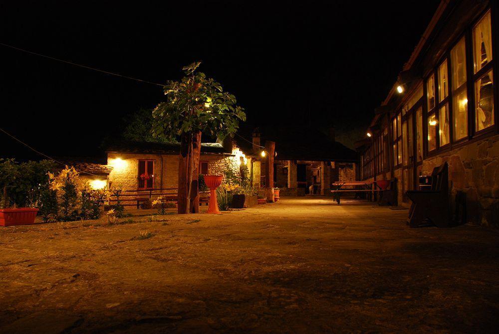 Agriturismo Grotta Dell'Eremita Albano di Lucania Bagian luar foto